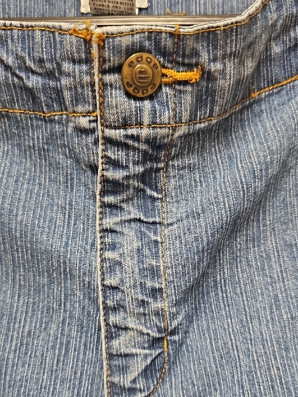 EUC Edge Blue Cropped Stretchy Cargo Pocket Jeans W Smaller Button Pockets Front - Picture 7 of 11